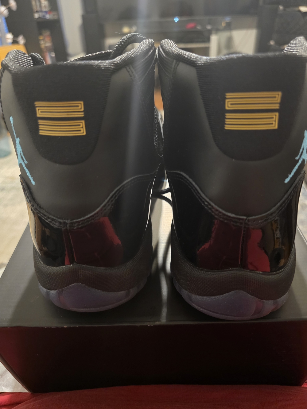 Air Jordan Retro11 "Gamma"  Black Patent Leather Basketball Shoes - Picture 4 of 7